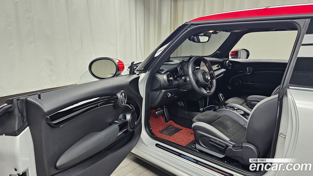 Mini Cooper S JCW (02.2023)