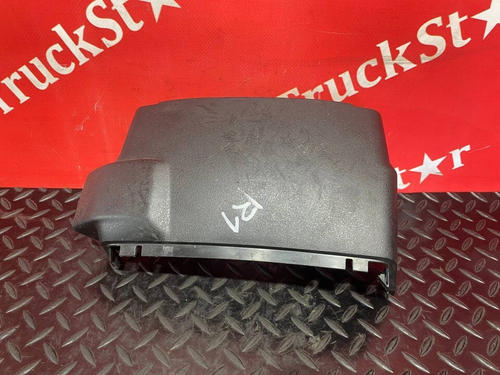 Кожух рулевой колонки 2018г