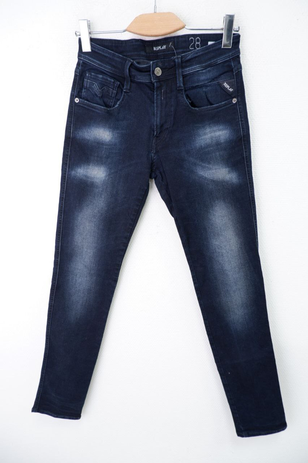 Джинсы Replay с потертостями 42 размер