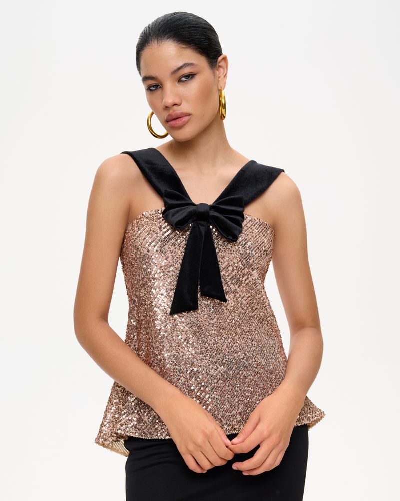 Топ из пайеток и бархата с бантом