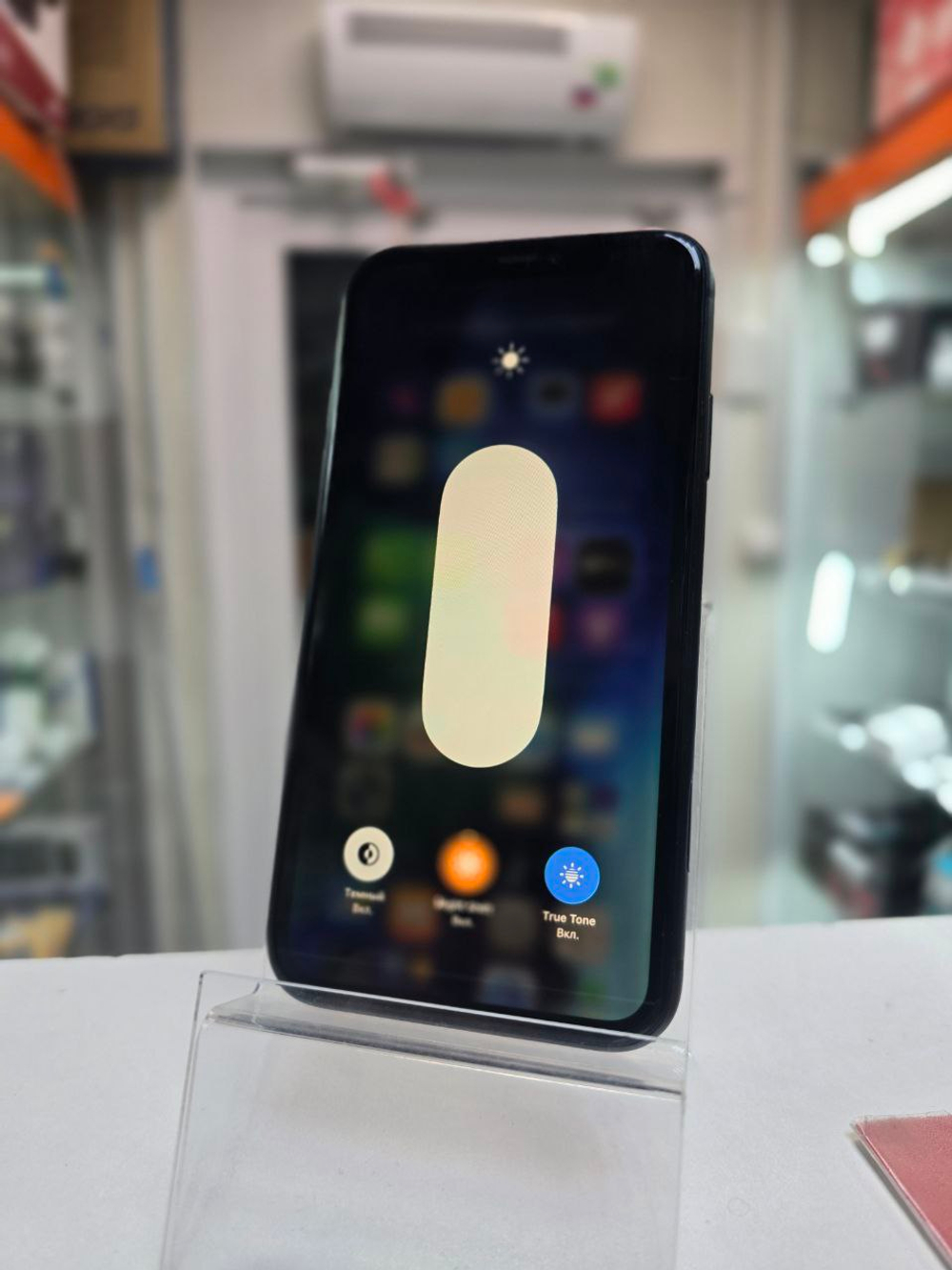 Смартфон iPhone 11 100% акб