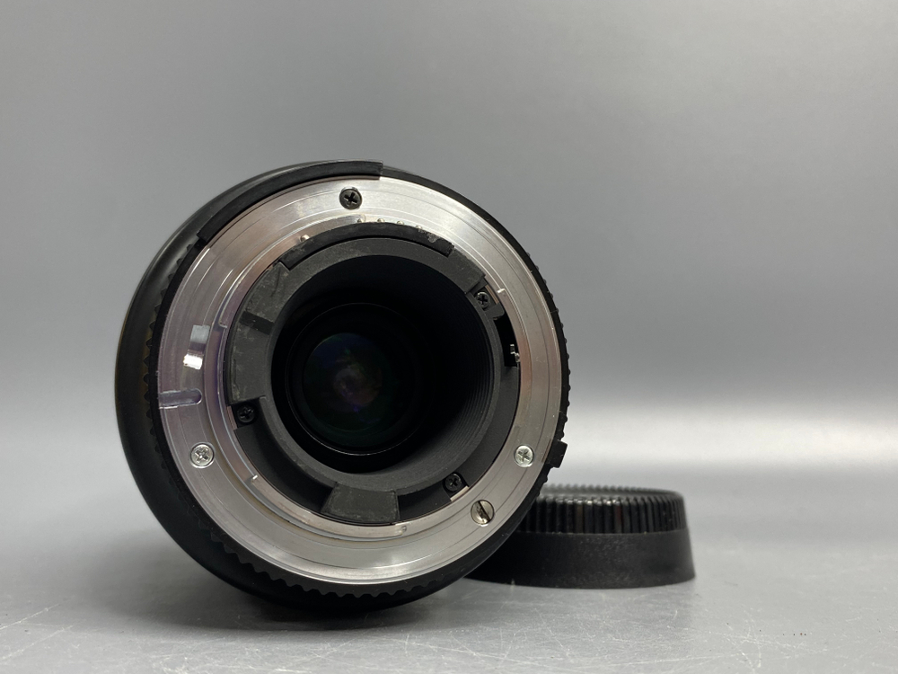 Nikon AF Zoom-Nikkor 70-300mm f/4-5.6D ED