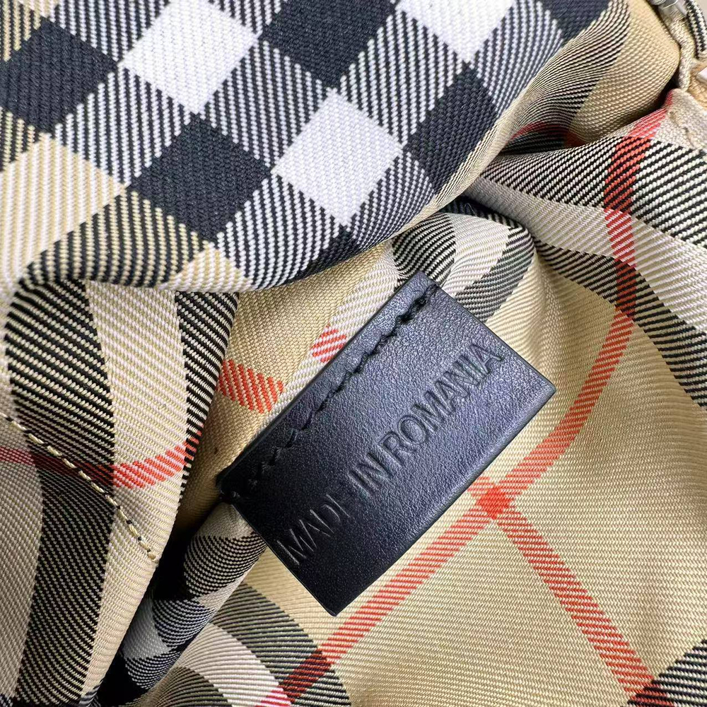 Сумка Burberry
