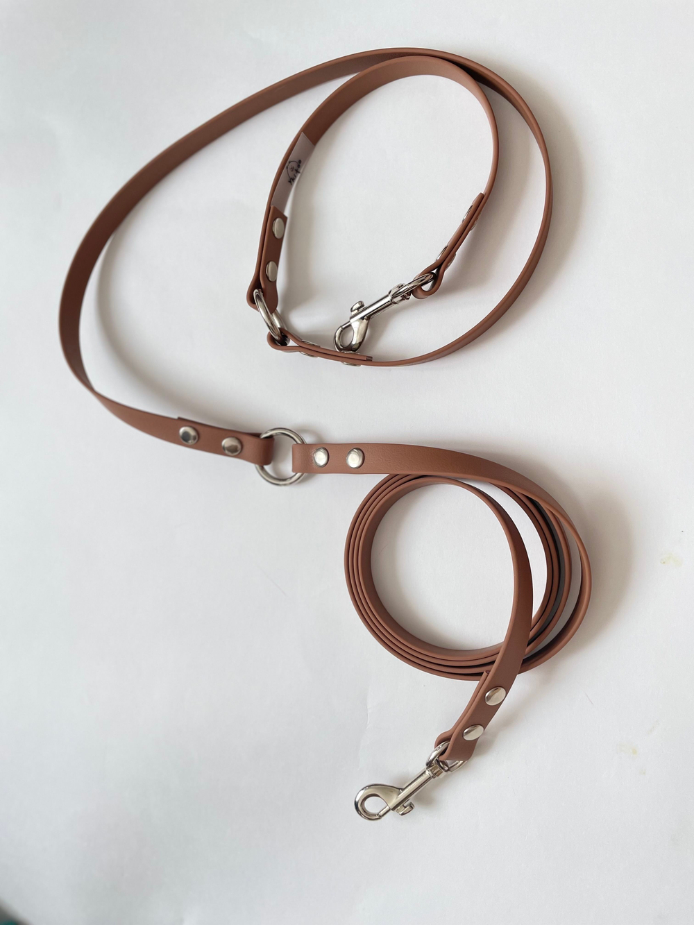 Перестежка поводок для собак из Биотана Чехия, 3 м, 16 мм коричневый.