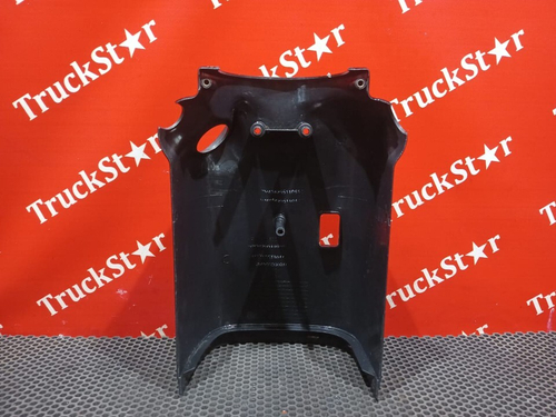 Крышка рулевой колонки 2023г