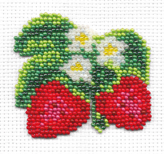 "Klart" набор для вышивания 8-077 "Землянички" 6 х 6 см