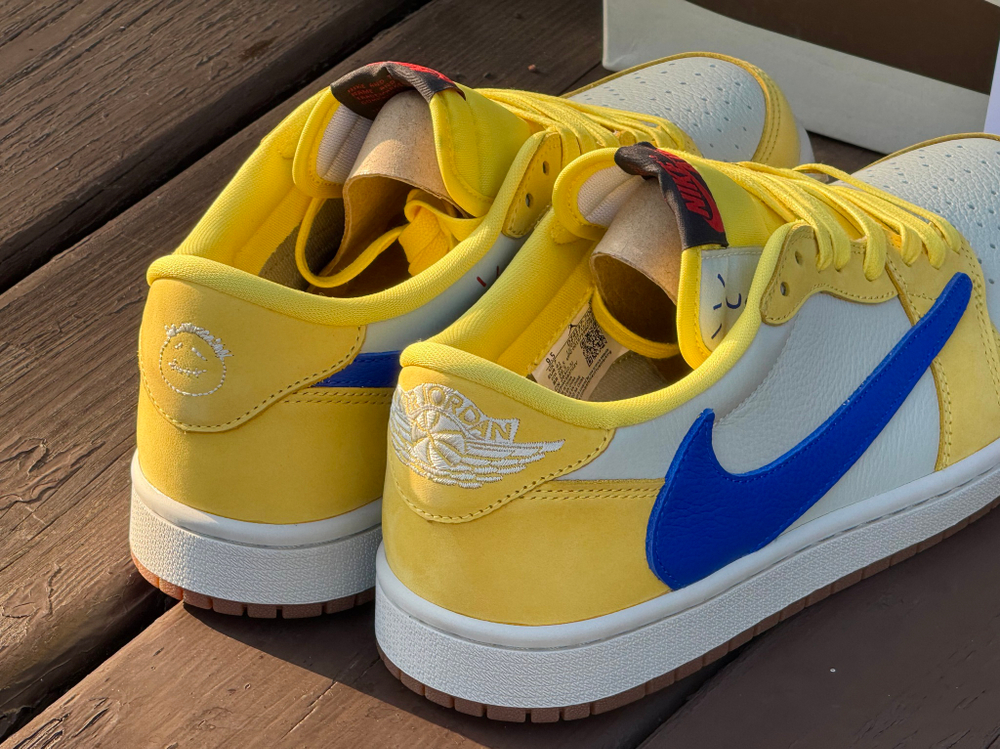 Nike Air Jordan 1 Low Travis Scott OG SP Canary