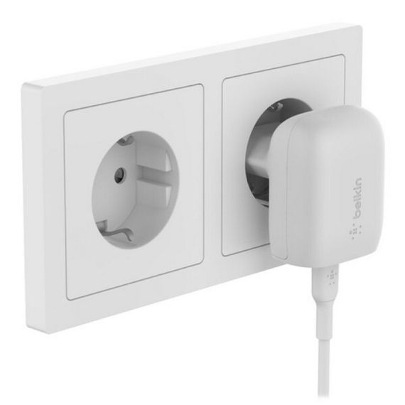 Сетевое зарядное устройство Belkin 20W USB-C Power Delivery Wall Charger (WCA006vfMWH-B6)
