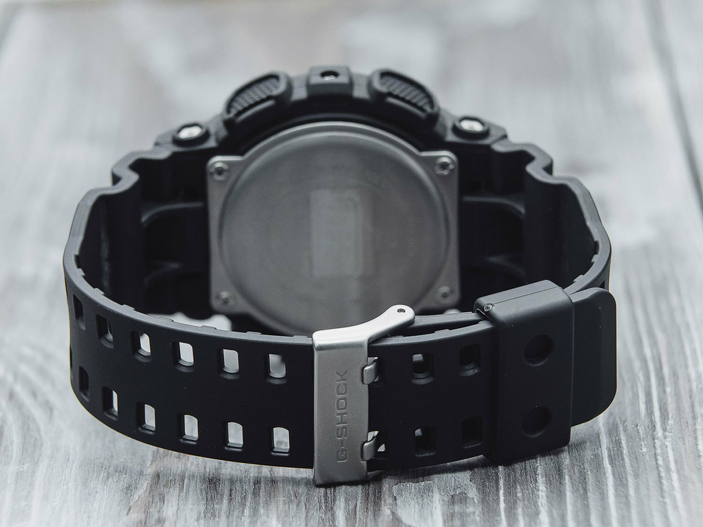 Японские наручные часы Casio G-SHOCK GA-100-1A1