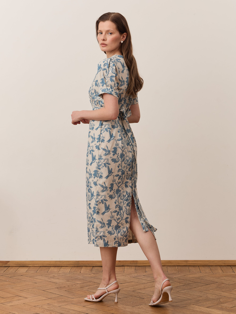 Платье с коротким рукавом