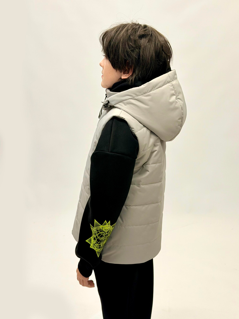 Жилет демисезонный мембрана для мальчика 13-18 лет Милашка Сьюзи