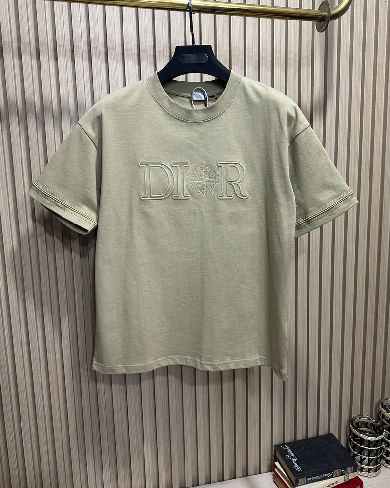 Футболка Dior