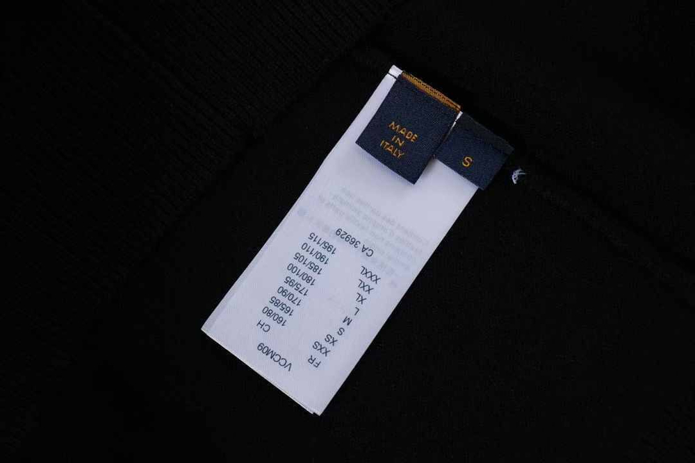 Свитер Louis Vuitton