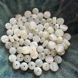 Перламутр. Камни для изделий на заказ. Цена зависит от вида заказанного изделия