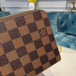 Louis Vuitton Zippy Organizer