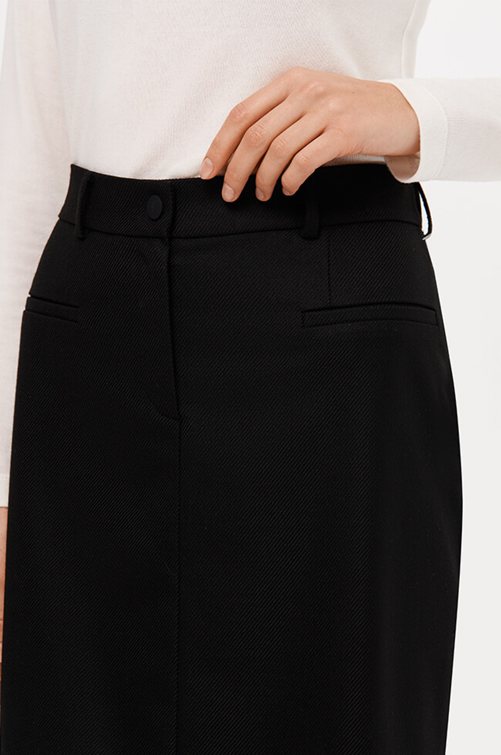 4911 Юбка женская (черный)