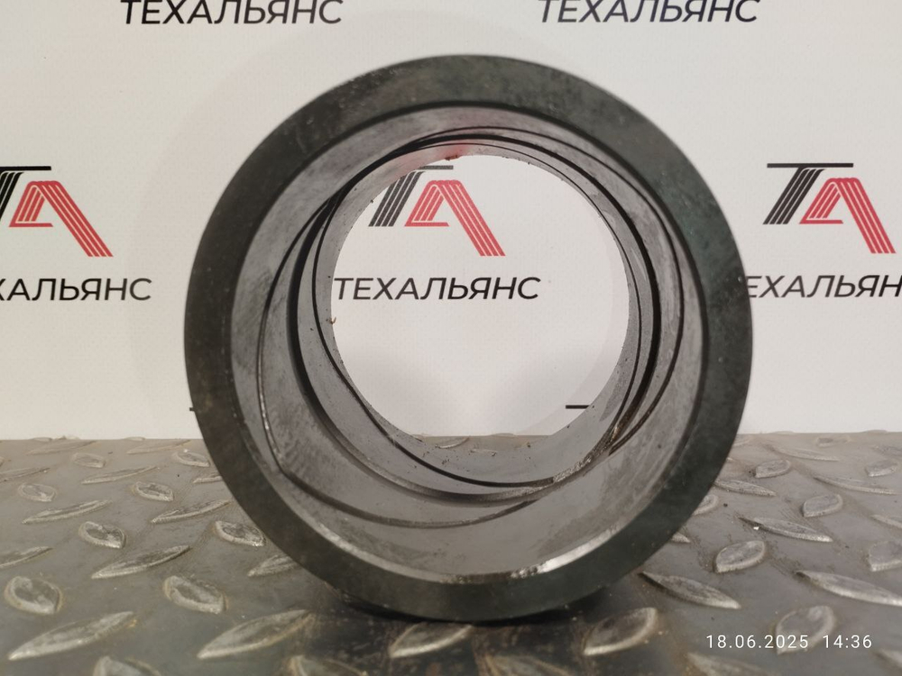 Втулка 196-70-11170