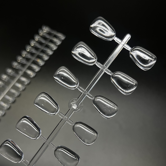 Отрывные типсы для демонстрации с эффектом кабашон  Закругленый квадрат