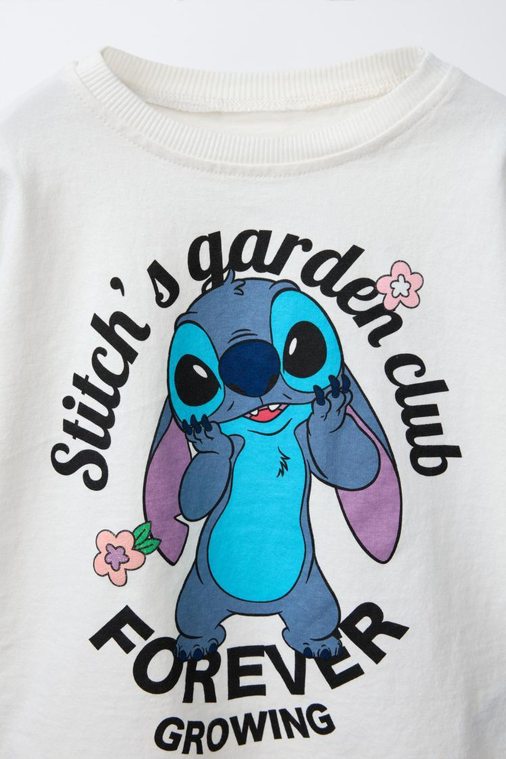 ZARA КОМПЛЕКТ ИЗ ШОРТОВ И ФУТБОЛКИ С ПРИНТОМ LILO & STITCH © DISNEY, ЖЕЛТОВАТО-БЕЛЫЙ