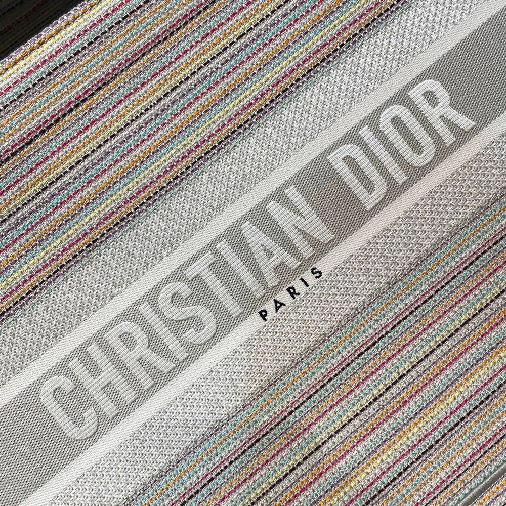 Christian Dior Book Tote 36 cm