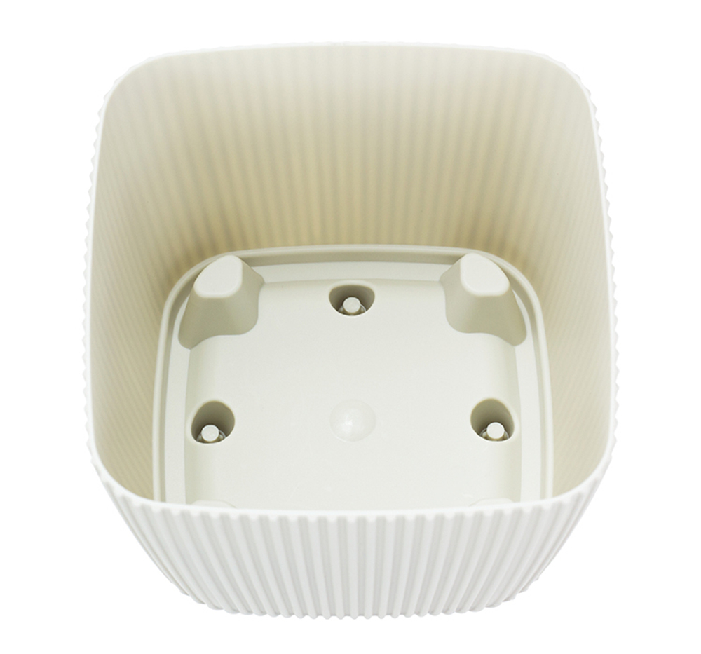 Кашпо ПИКАНТО квадратное 150мм*150мм 1,8 л с пристегнутым поддоном