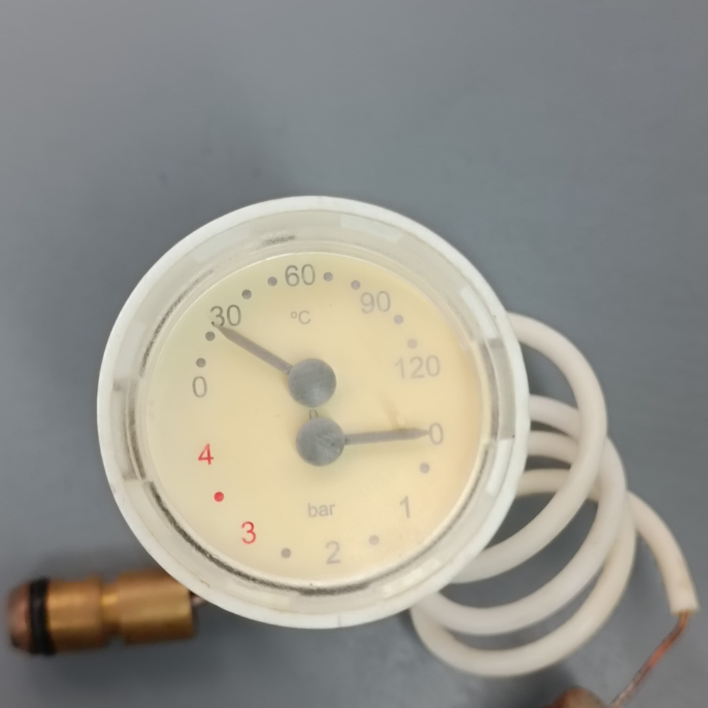Б/У Манометр для котлов VIESSMANN Vitopend Turbo/Atmo WH0A (термоманометр) арт. 7823285, 7827925