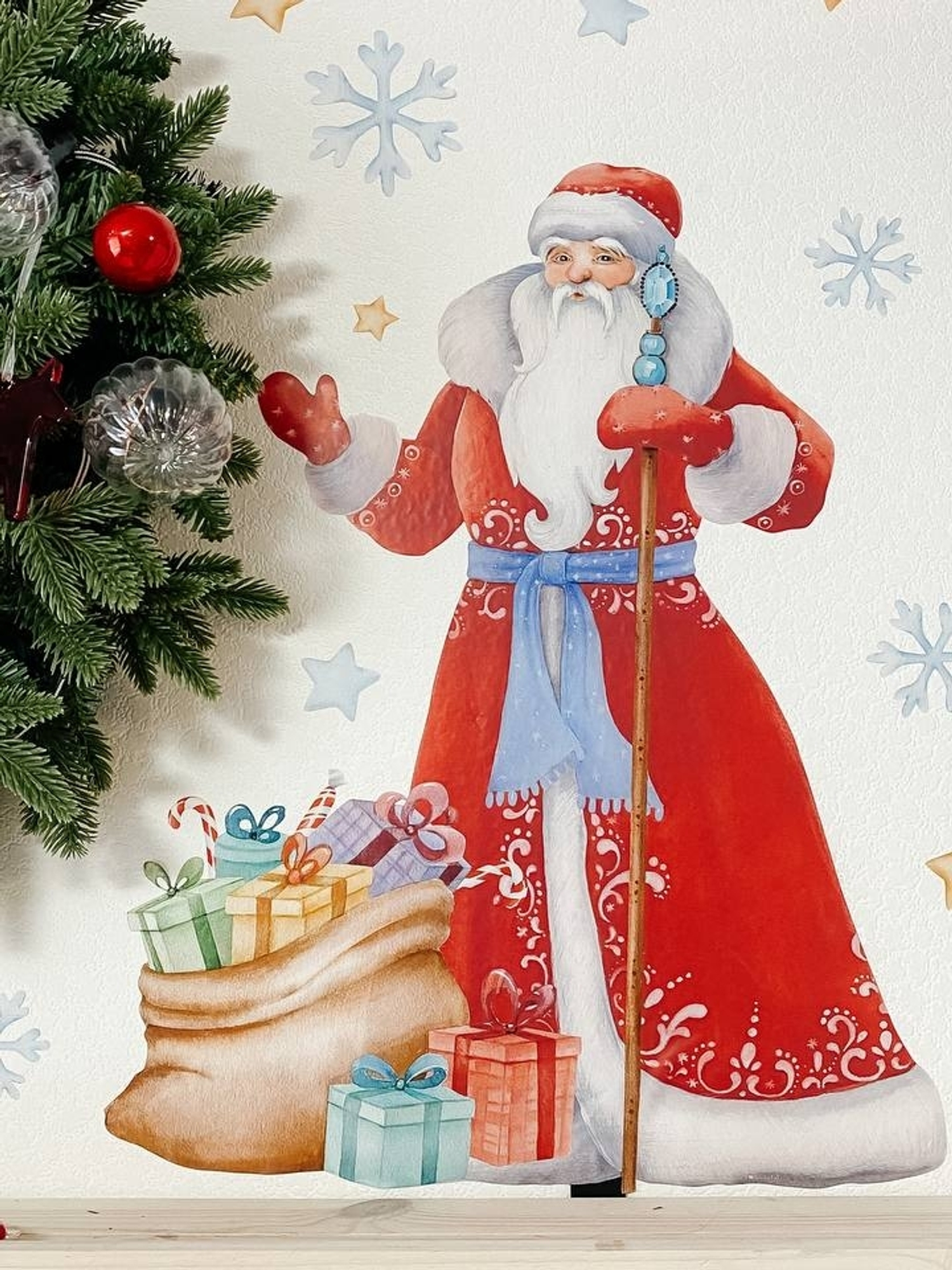 Дед Мороз и Снегурочка