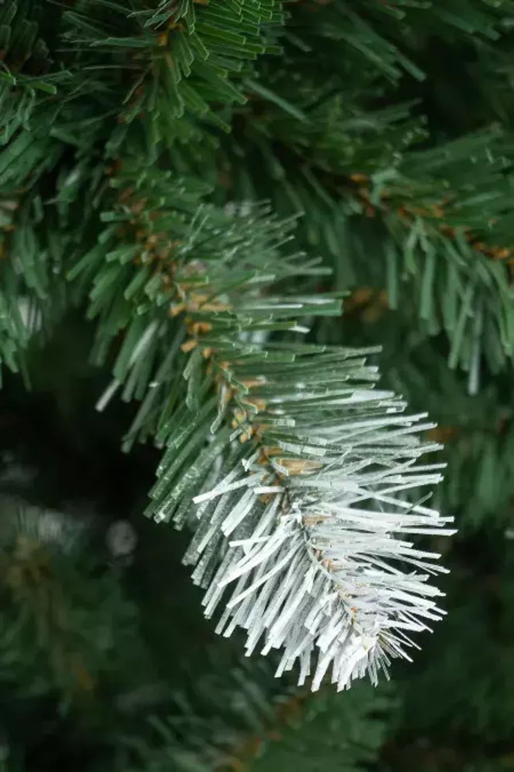 Заснеженная ель «Звездная» (пвх) от 1,2 м до 3 м