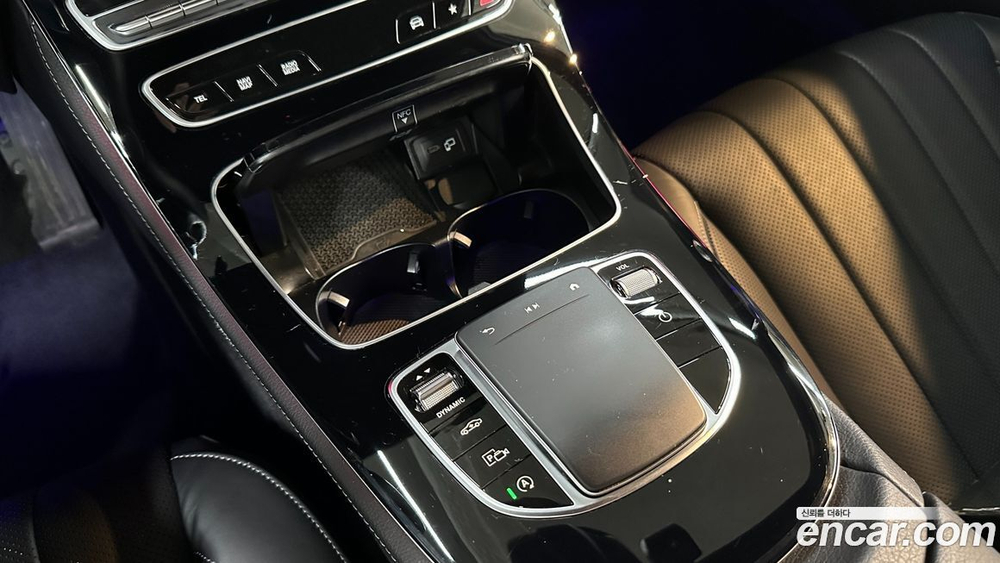 Mercedes-Benz E-Class W213 E450 4MATIC Exclusive (03.2022)