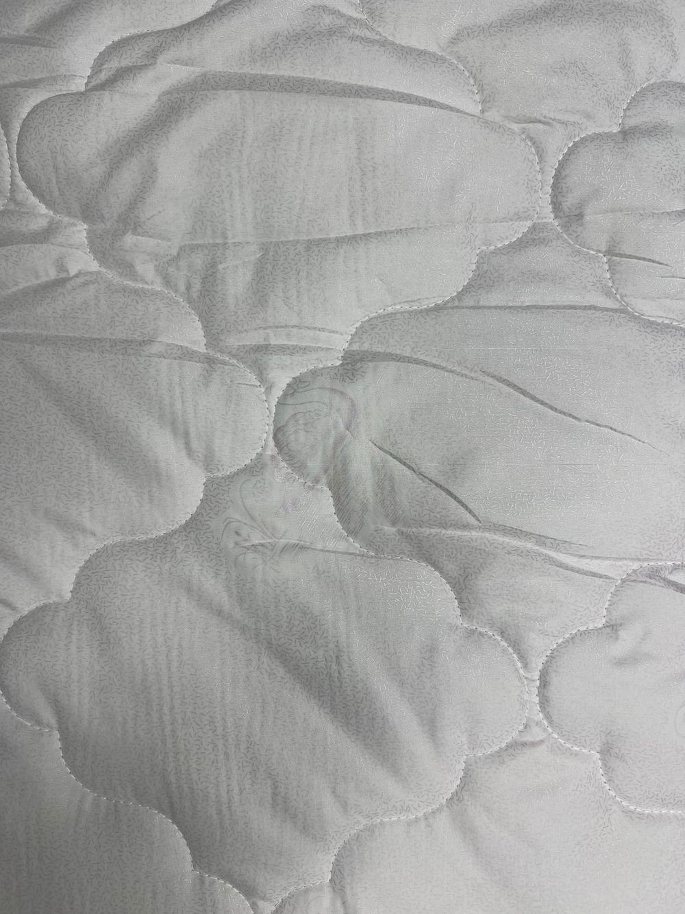 Одеяло всесезонное 1,5-спальное 140х205, "Лебяжий Пух", глосс-сатин