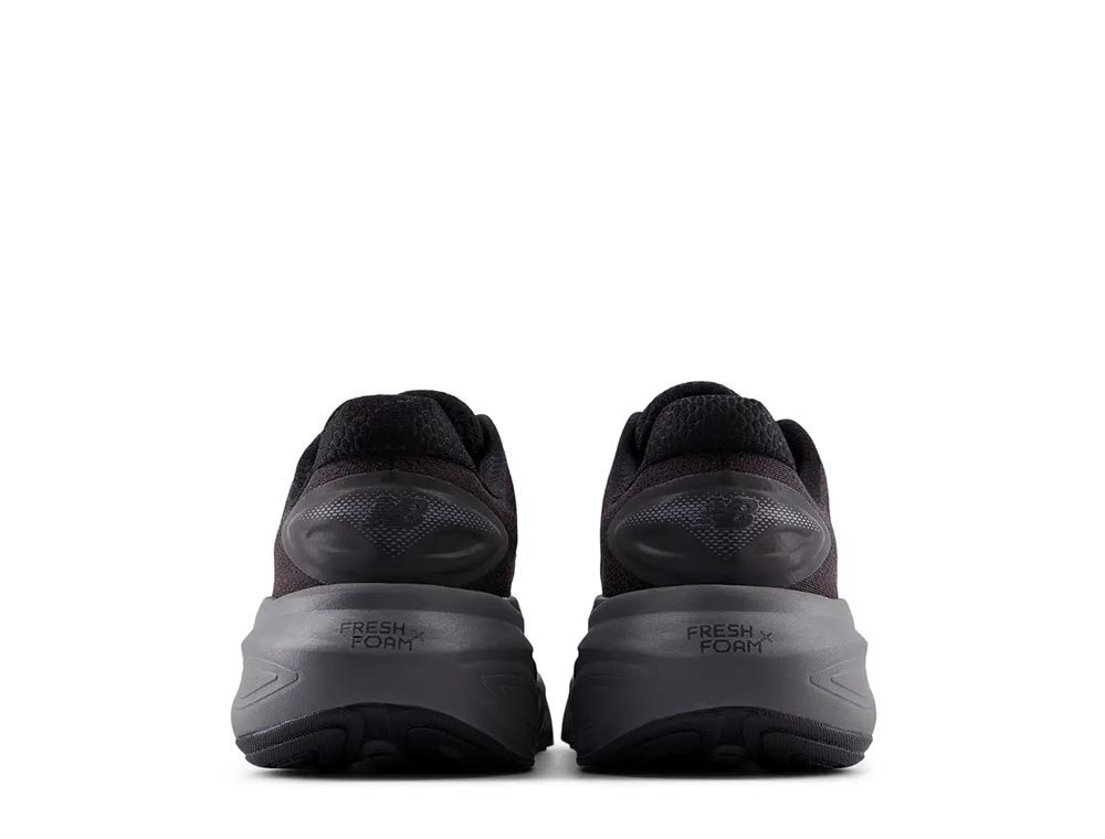 Кроссовки для бега мужские New Balance Fresh Foam X More v6 M Черные