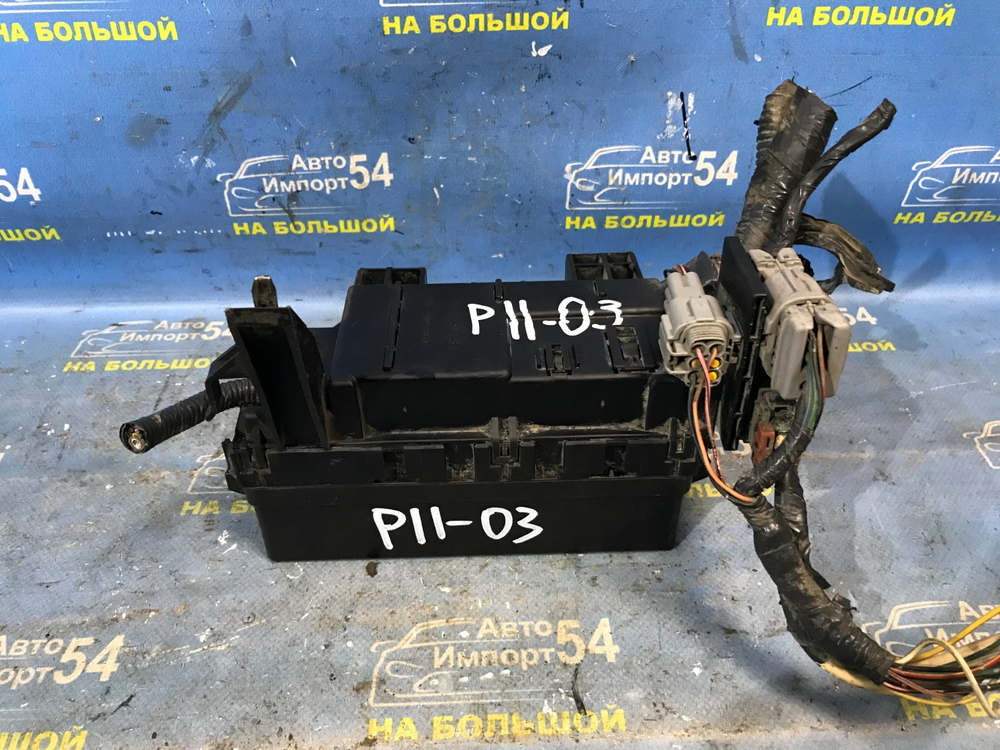Блок предохранителей подкапотный NISSAN PRIMERA 1999