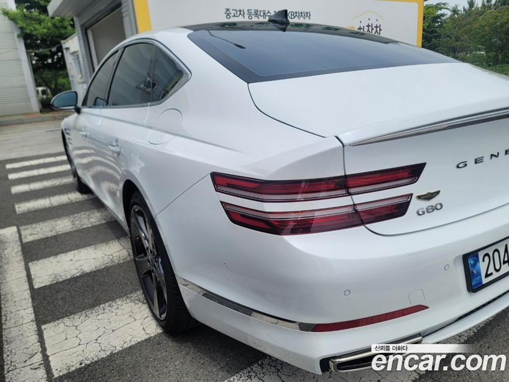 Genesis G80 (RG3) Бензин 2.5 Turbo AWD (12.2022)