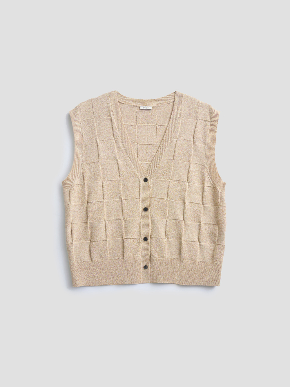 Жилет вязаный