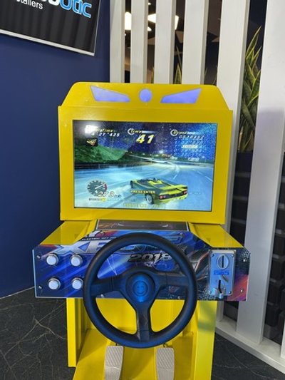 Детский гоночный видео симулятор «Супер драйв»