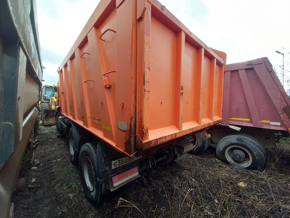 КамАЗ 6520 6x4 Самосвал 6520-3026041-53 (Дизельный, 11,8 л, 400 л.с., МТ)