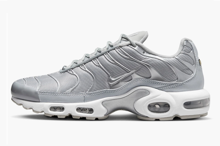 Nike Air Max Plus TN "Metallic Silver"