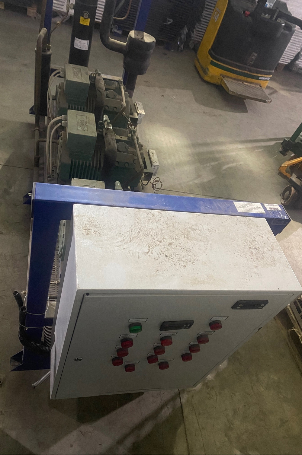 Цхм Bitzer 3 компрессора 4EES-6Y-40S