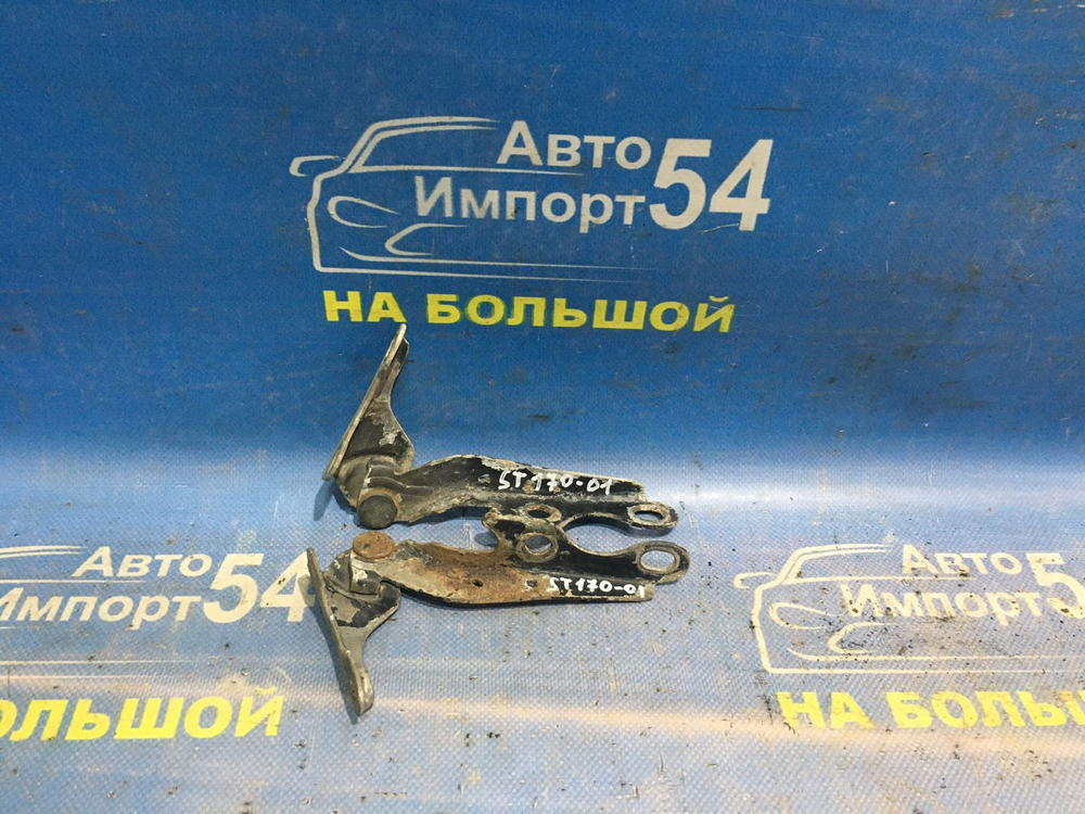 Петля капота левая TOYOTA CARINA 1992