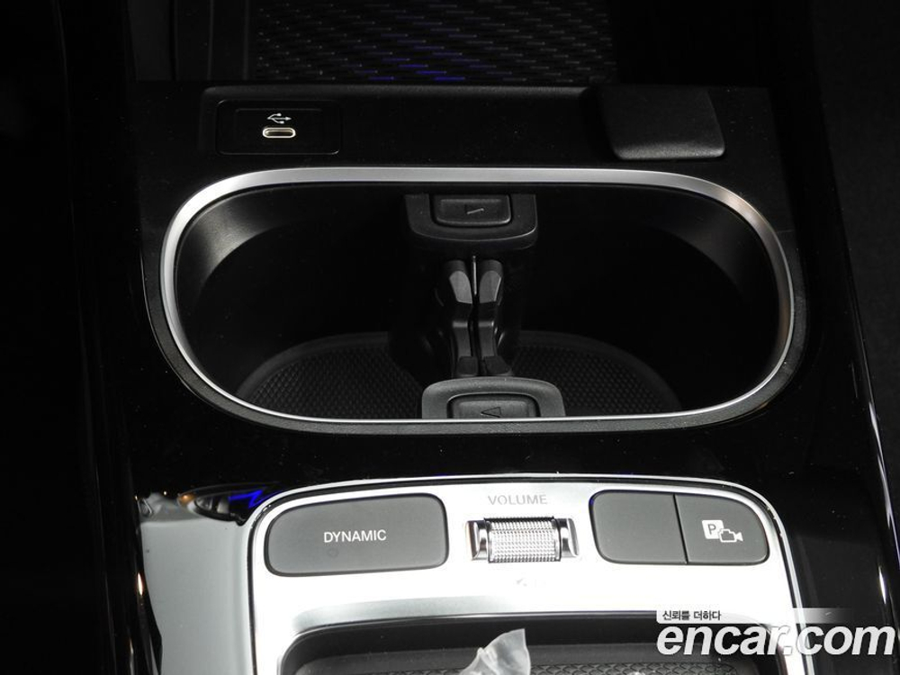 Mercedes-Benz A-Class W177 A220 Hatchback (04.2024)