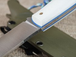 Нож для бушкрафта "Охотник", сталь VG-10/Elmax, рукоять G10 (белая)