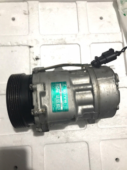 Компрессор кондиционера Volkswagen (Jetta, Bora) 1.8T