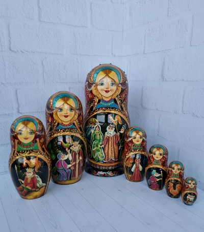 Матрешка "Сказка о золотом петушке" 7 мест