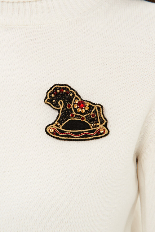 8433 Брошь (черный)