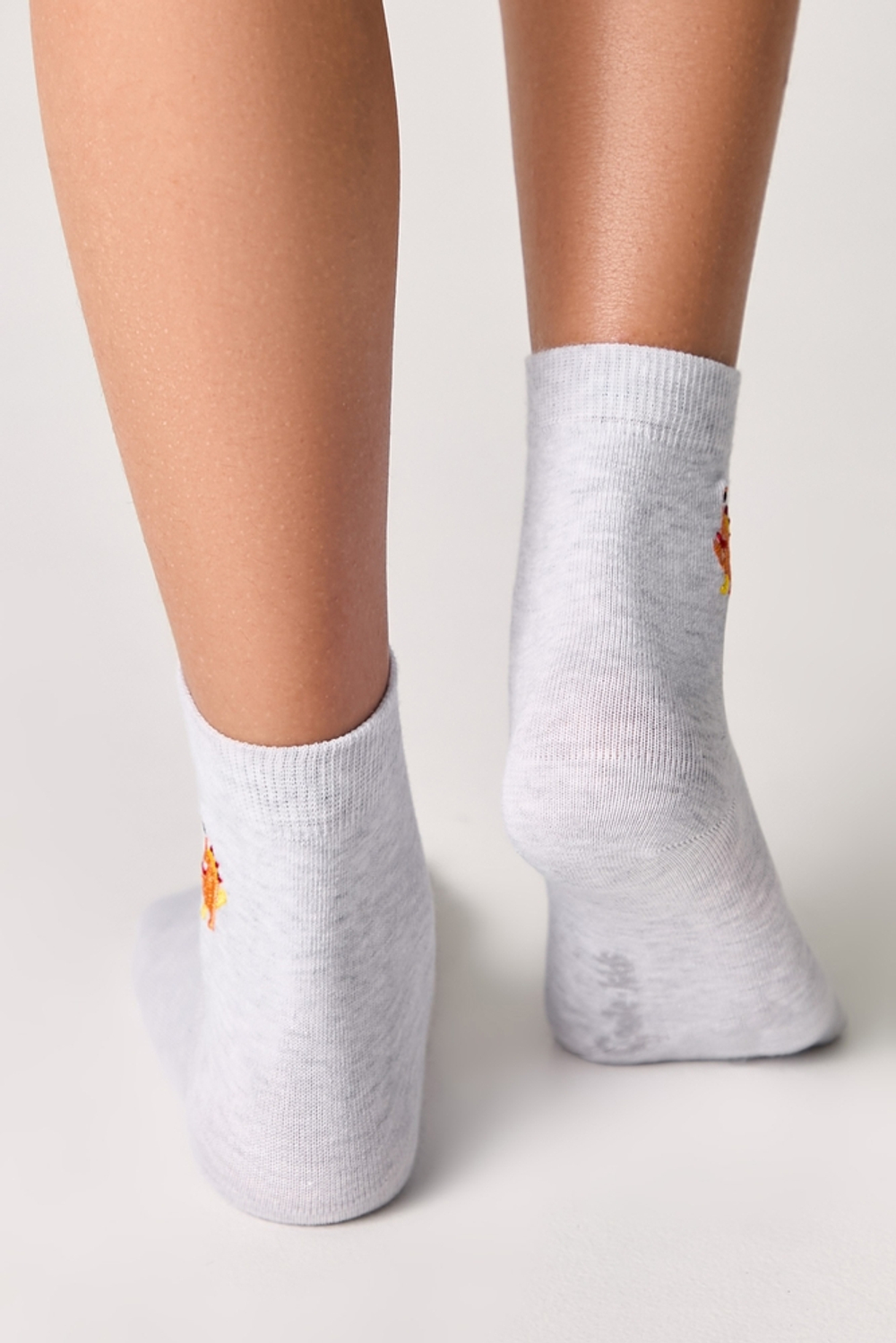 Conte-kids TIP-TOP Однотонные хлопковые носки с вышивкой