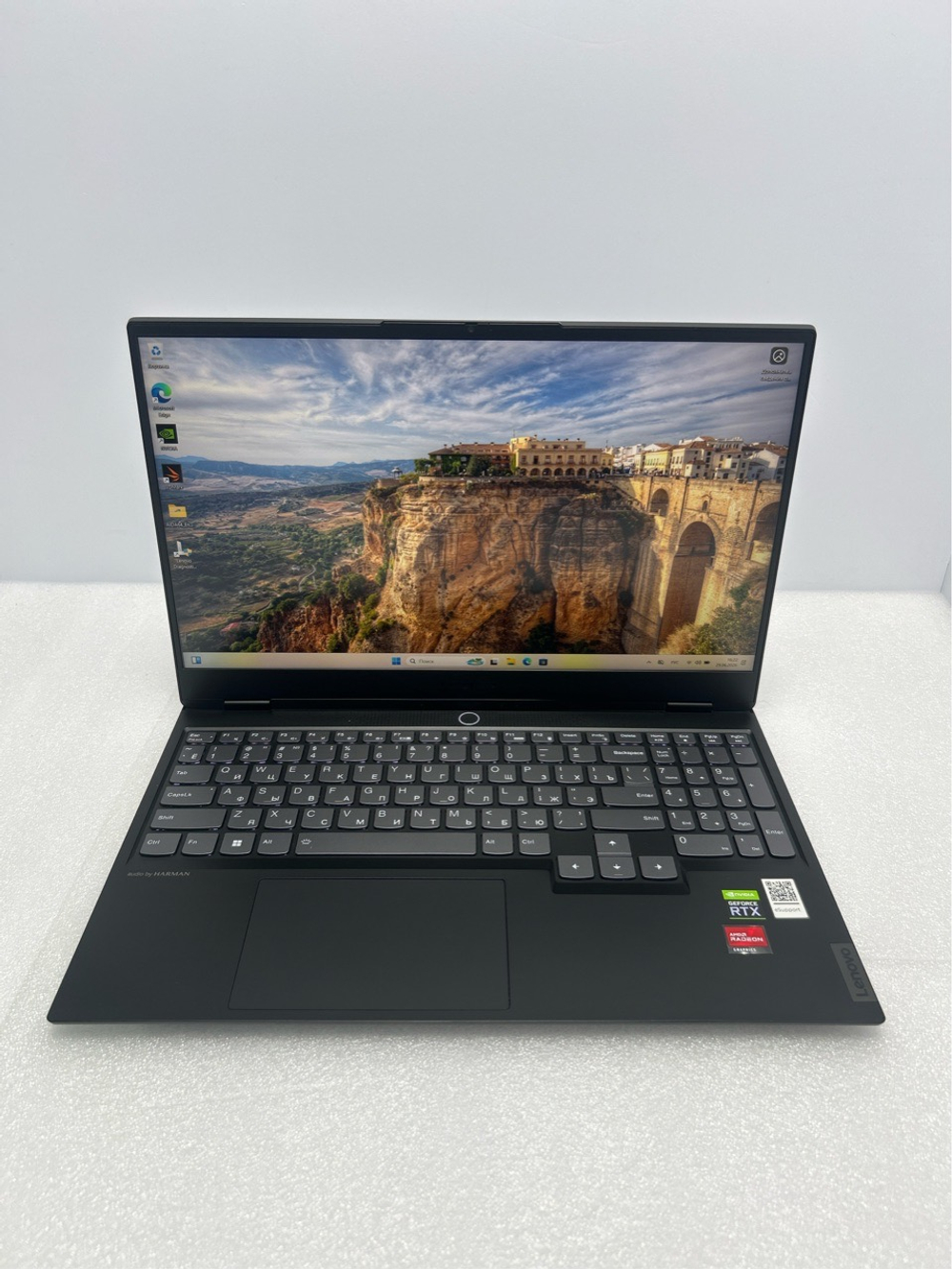 Ноутбук Lenovo Legion S7 15ACH6 (82K8001BRK) 15.6"/AMD Ryzen 7 5800H/RAM 16GB/SSD 1024GB/Nvidia RTX 3060 6GB/1920*1080/IPS 165Hz/DOS/Подсветка кл-ры: LED/Чёрный. Состояние: Уценка/царапины на матрице/B1