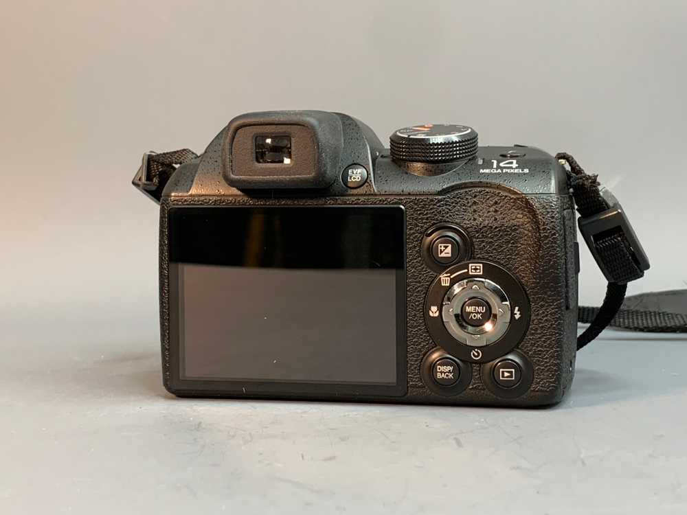 Fujifilm FinePix S3300