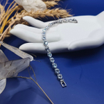 Браслет с цирконием в форме Цветка.