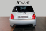 Toyota ist, 2004 год
