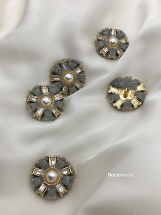 Пуговицы золотые со стразами и жемчугом в форме цветка с твидовой серой тесьмой